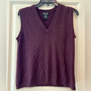 NY&CO. MEDIUM PLUM VEST